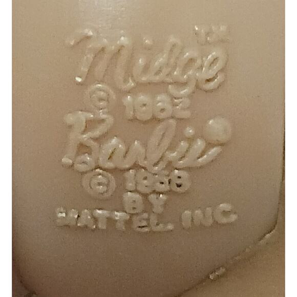 1962 Barbie MIDGE Doll Blue Eyes Brown Hair Freckles RED Nails EARRINGS RARE - Picture 16 of 16